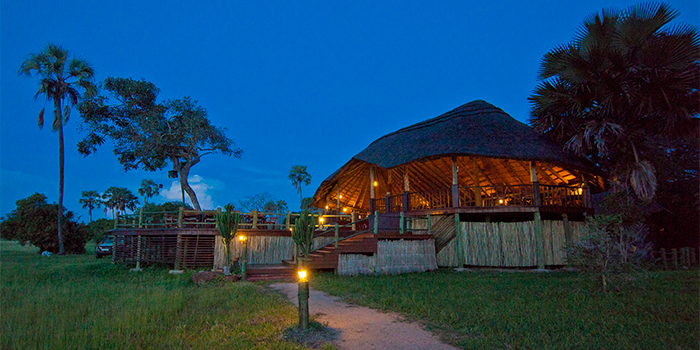 Lounge at night