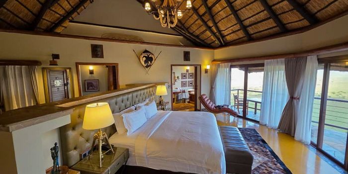 Rooms have sweepting views