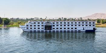 movenpick ms royal lotus image 1