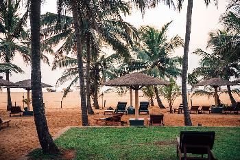 goldi-sands-hotel,-negombo