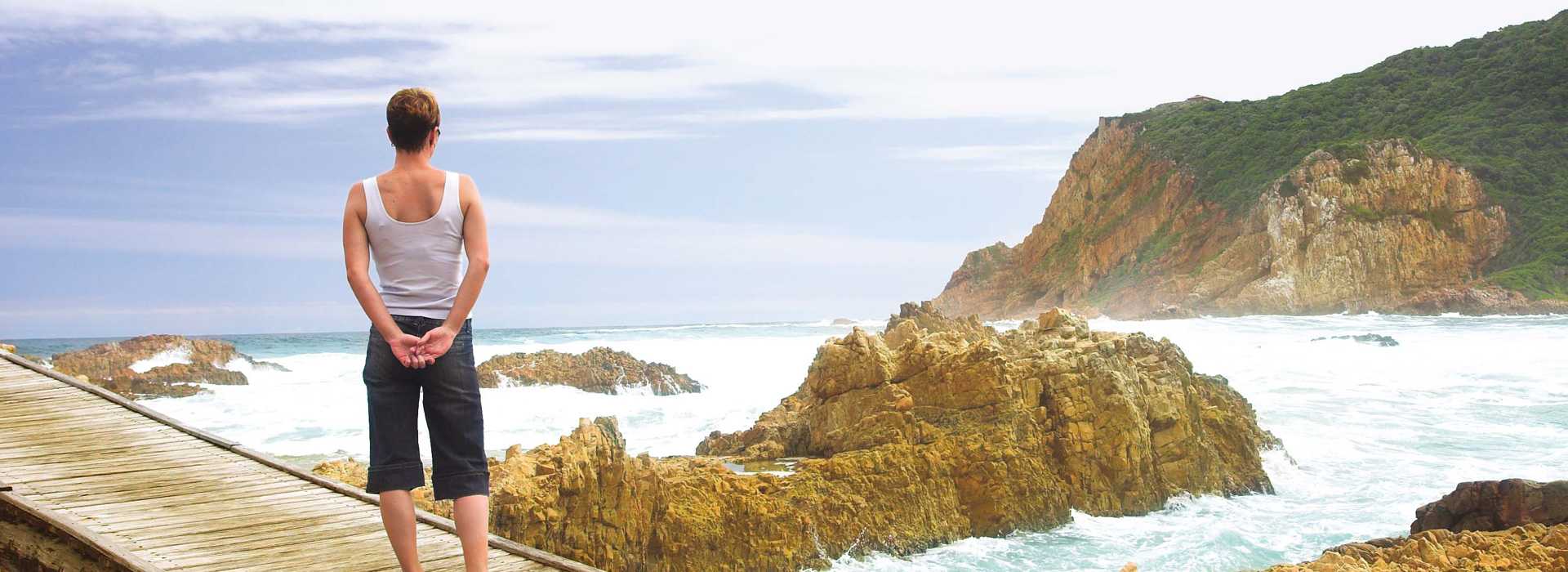 Man overlooking Knysna Heads