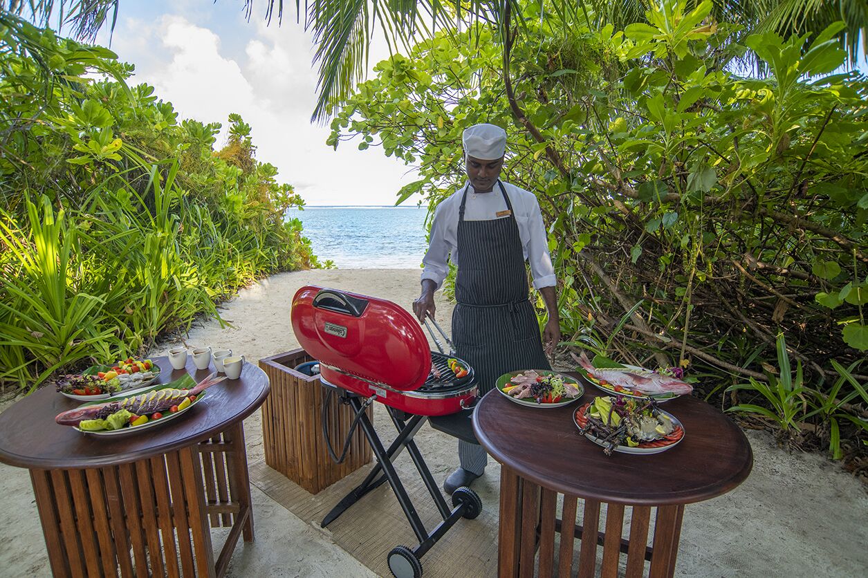 In-villa_BBQ_chef.jpg