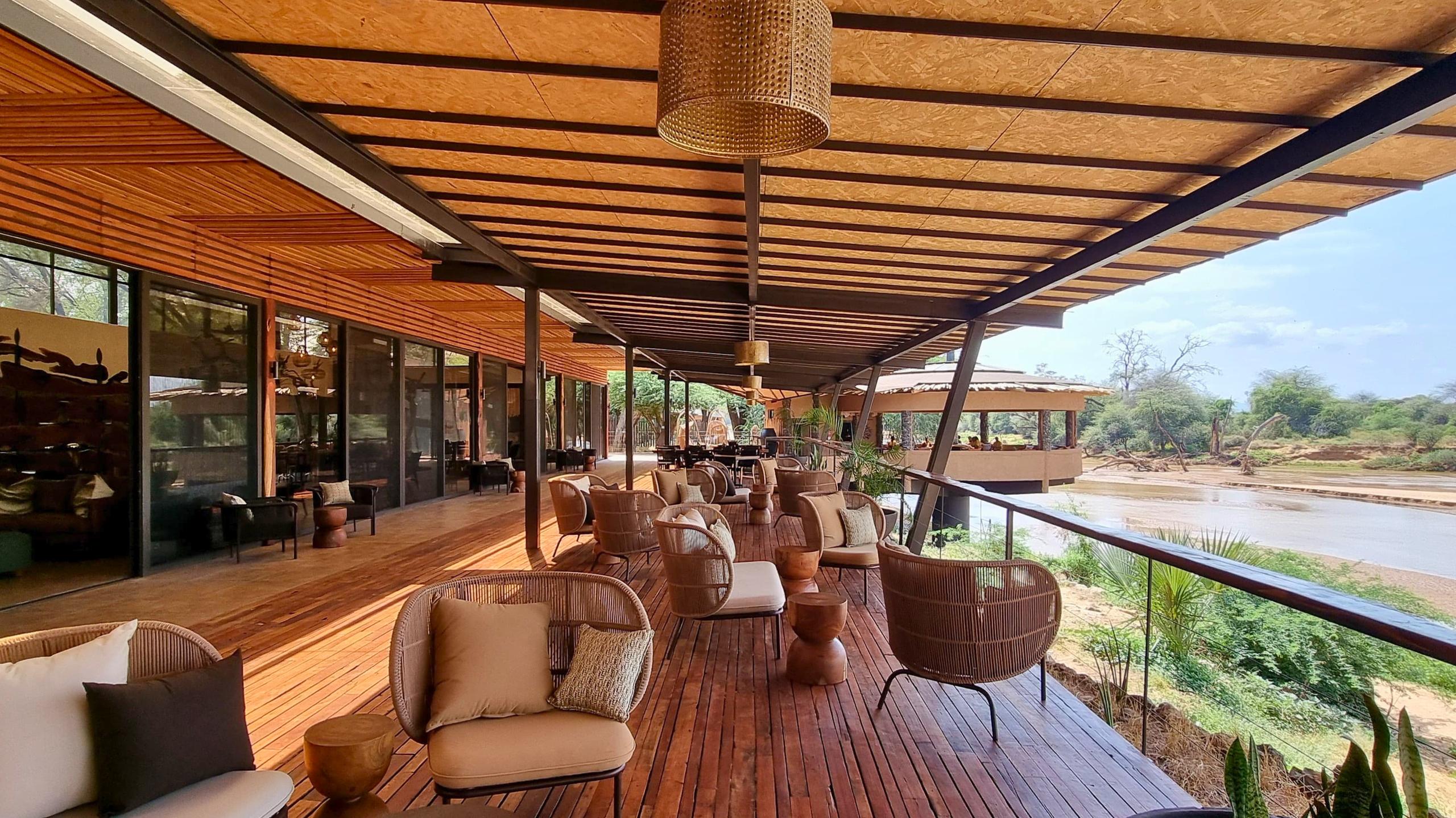 Bar_Deck.png