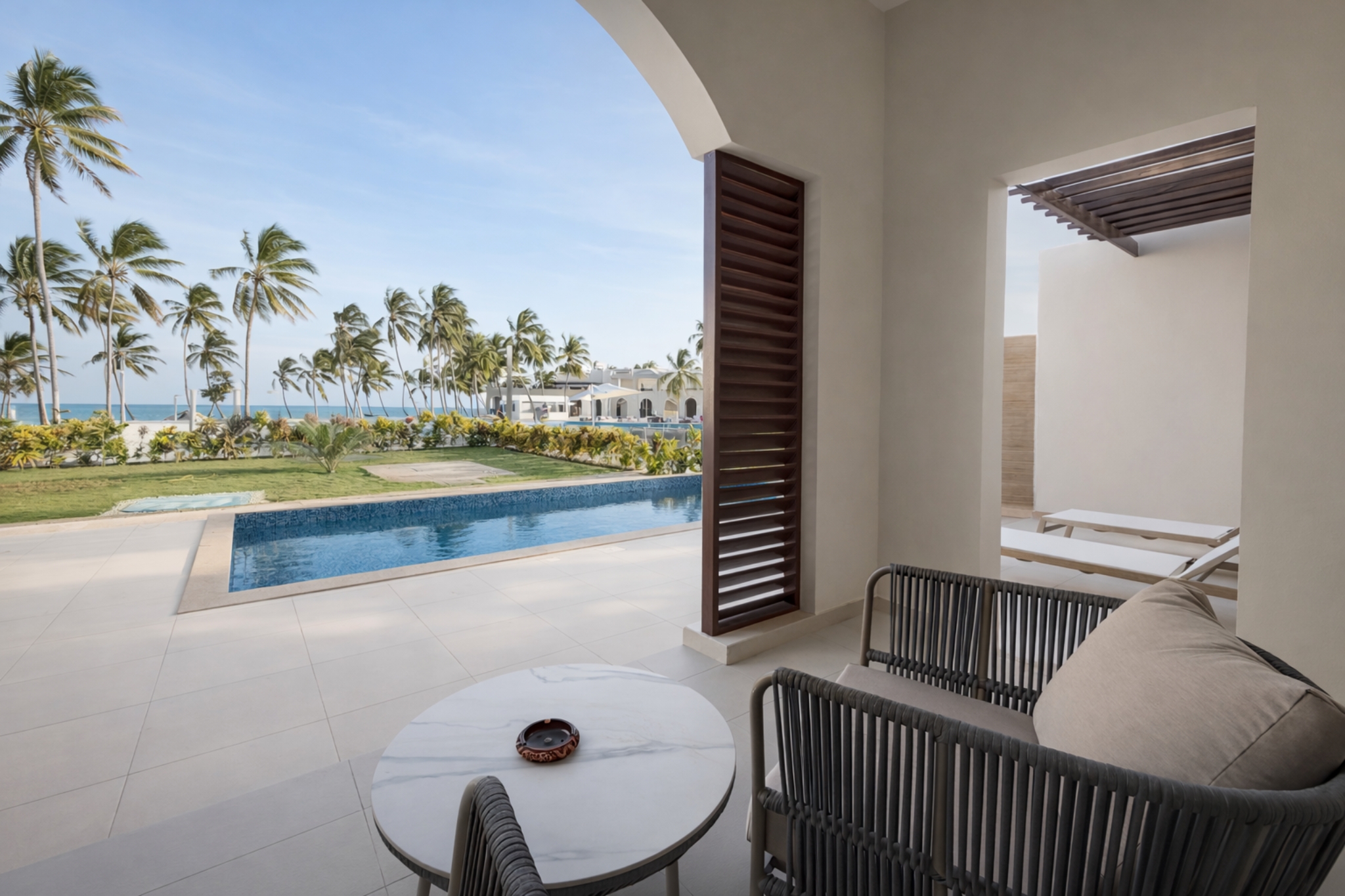 Villas_Pool-3.jpg