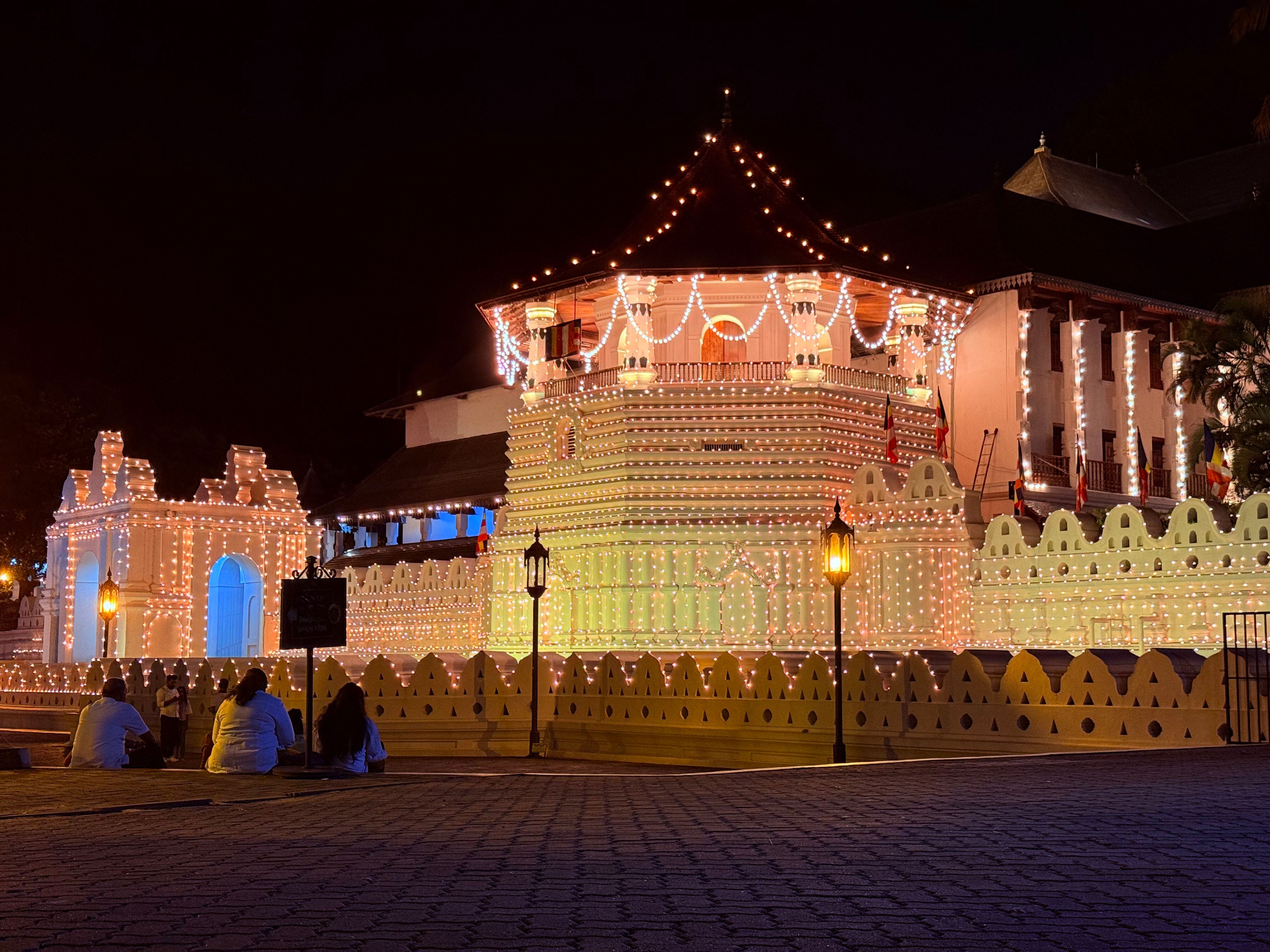 temple_of_the_truth_nighttime.jpeg