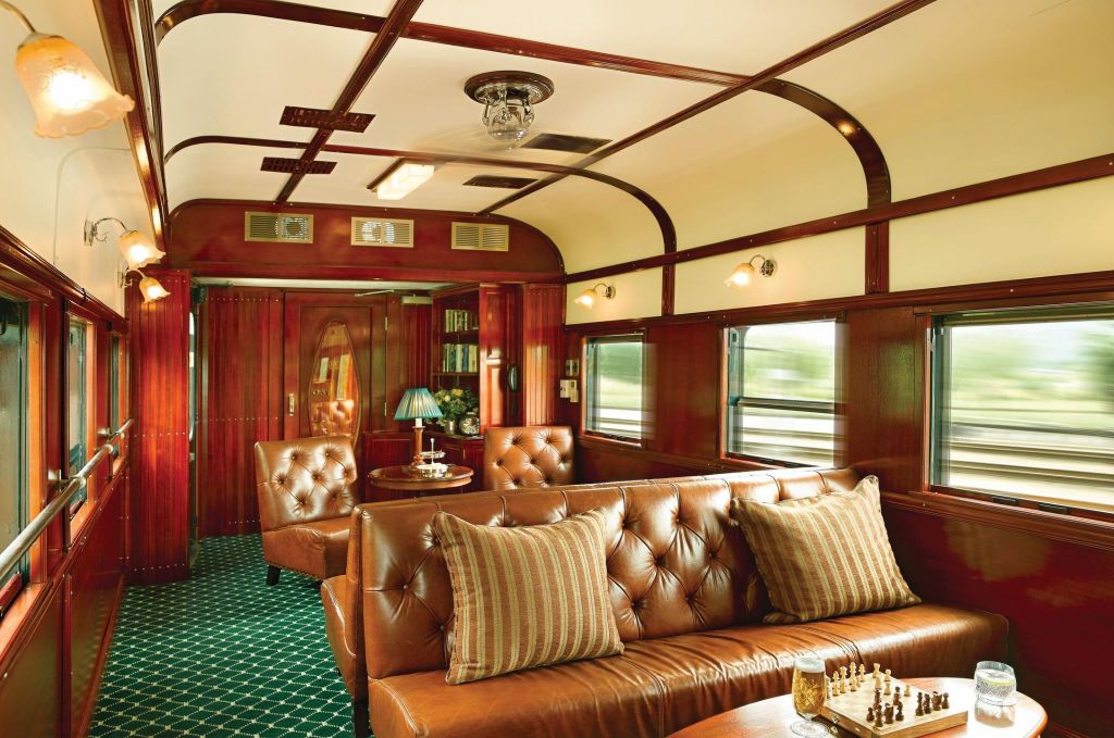 Club_lounge.jpg
