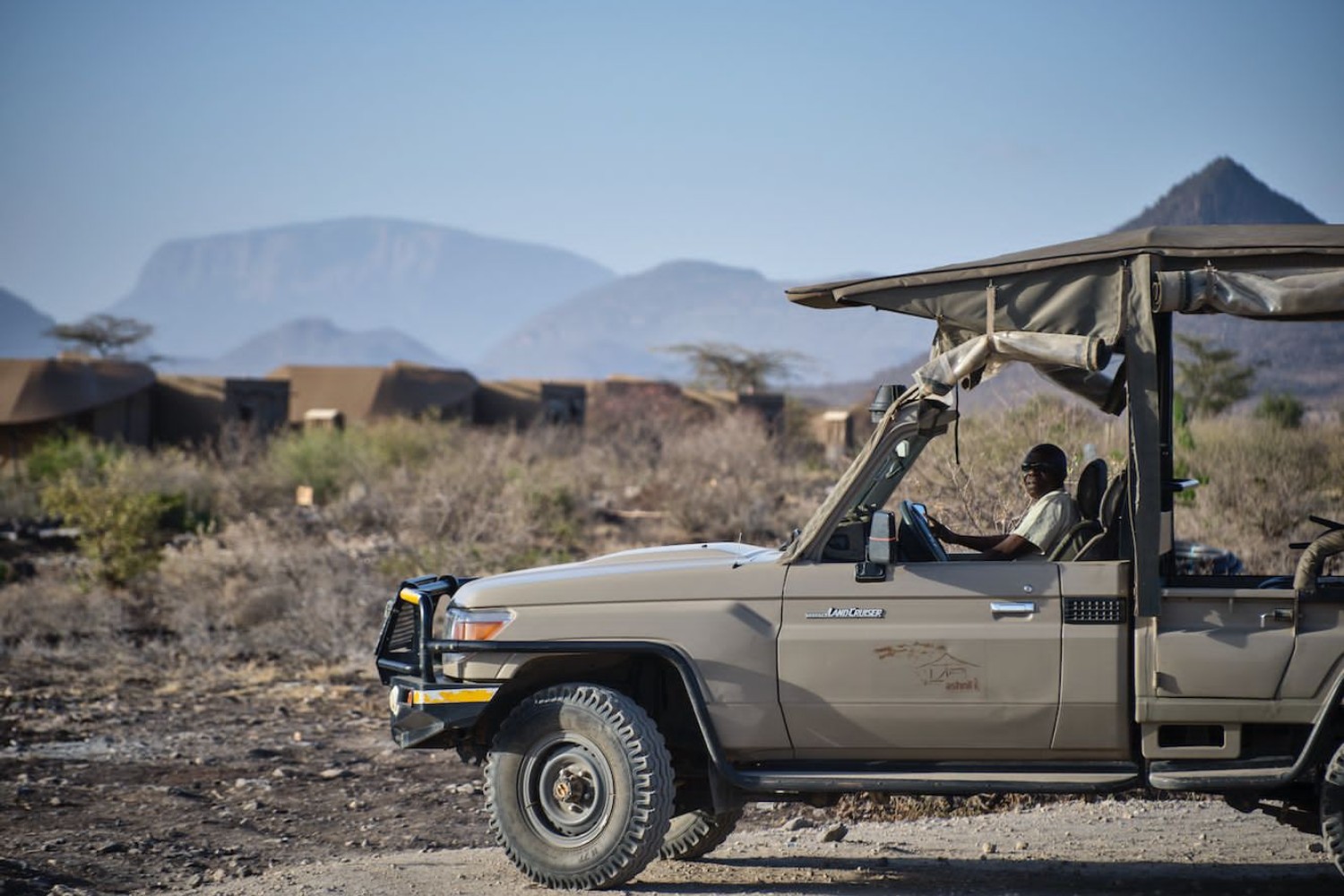 Kenya: Flying Buffalo Springs & Mara Surana Safari