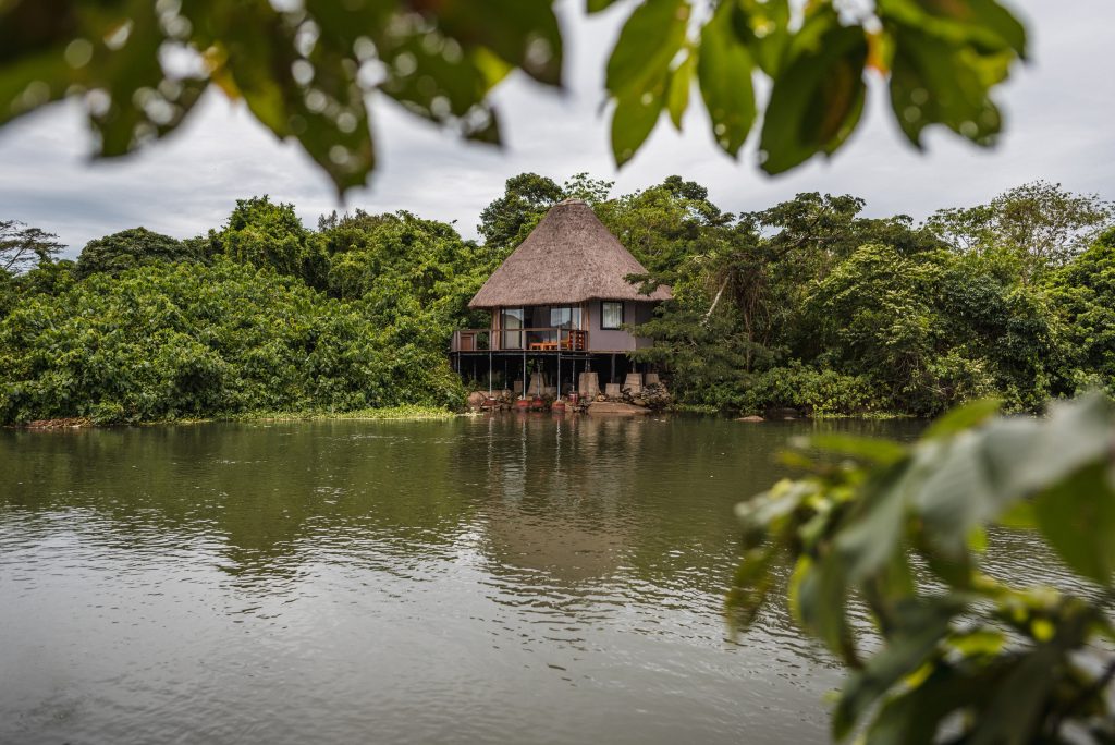 This hut on a private island within the mightly Nine River in Uganda is an amazingly unusual place to stay.